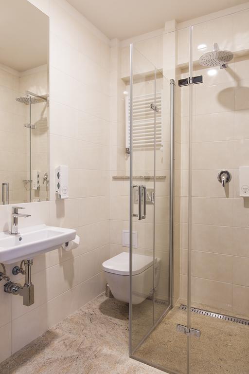 Mandala Hostel & Apartments Познань Номер фото