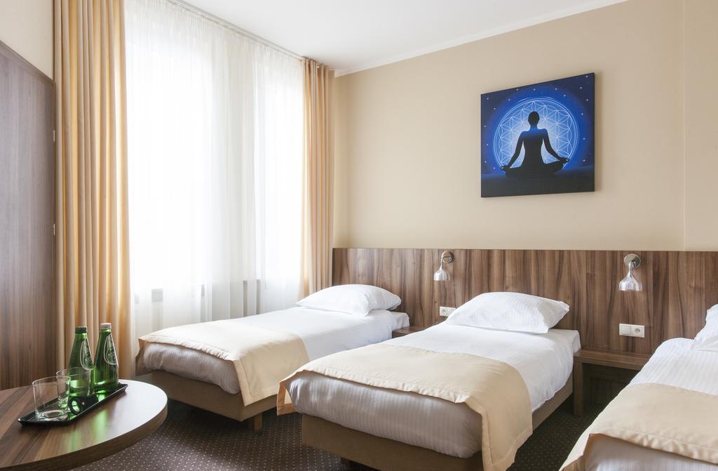 Mandala Hostel & Apartments Познань Номер фото