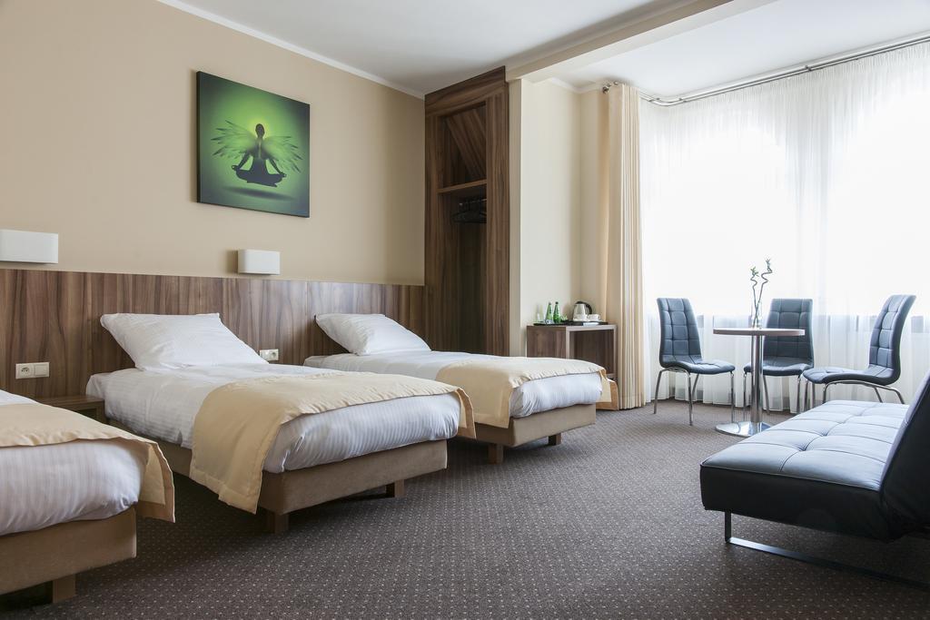 Mandala Hostel & Apartments Познань Номер фото